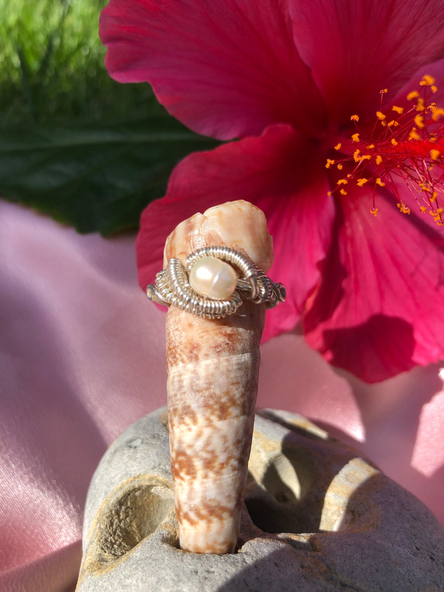 Charming Sterling Silver Wire Wrapped Pearl Ring - Size 8