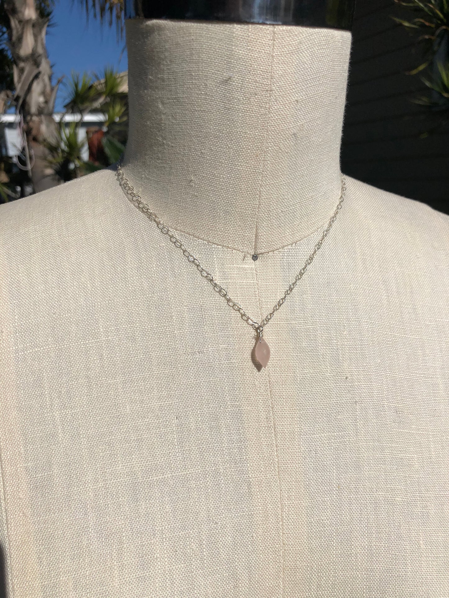 Rose Quartz Dew Drop