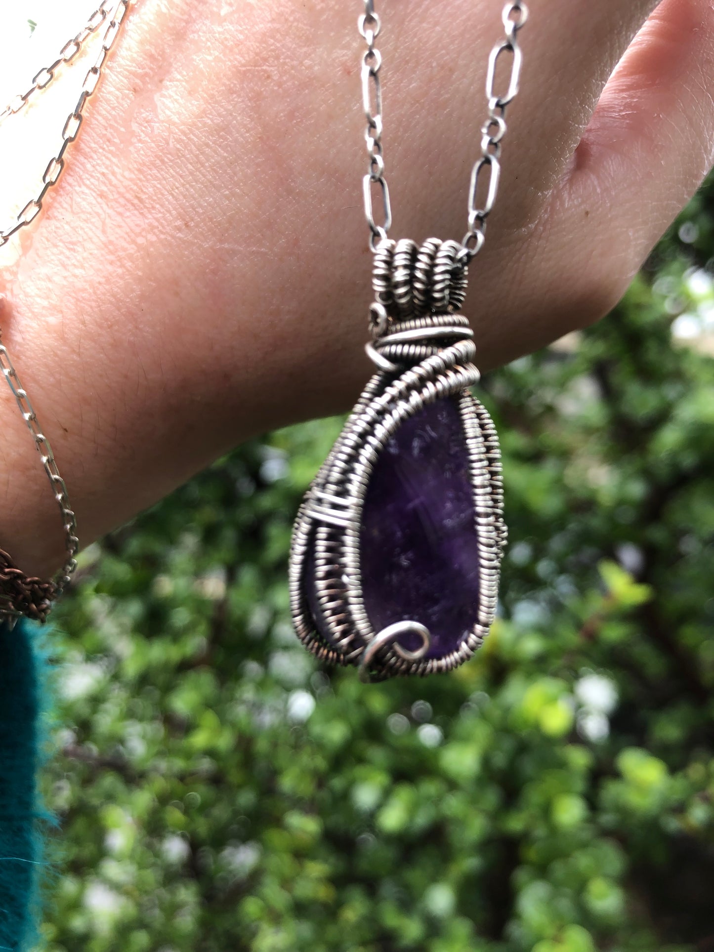 Midnight Aura Pendant