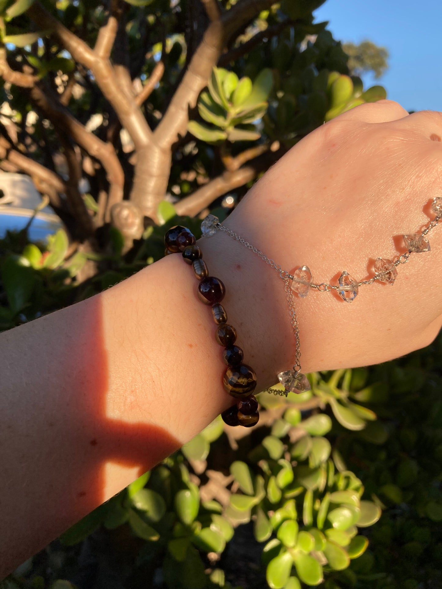 Garnet, Tiger's Eye & Brown Freshwater Pearl Copper Beaded Bracelet